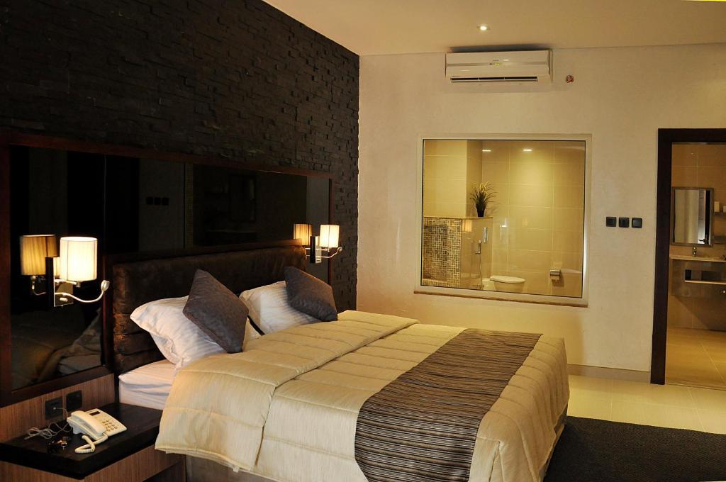 Pearl Hotel & Spa Umm al-Quwain Room photo